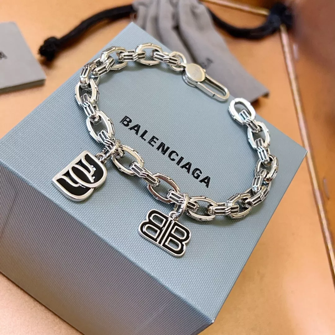 balenciaga bracelets s_12b04111